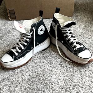 Black platform converse women’s 9 1/2